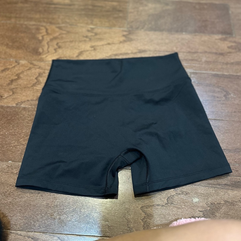 SHEIN Black High Waisted Stretch Mini Athletic Shorts Size Small